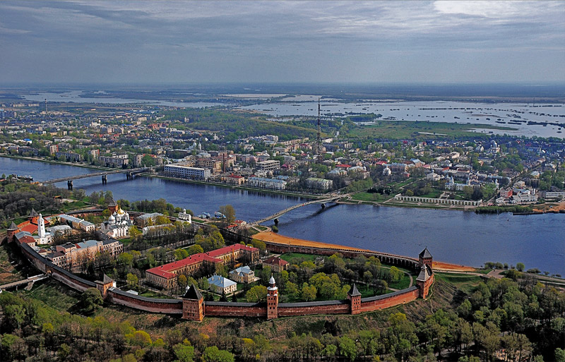 Weliki Nowgorod - Gesamtansicht der Stadt